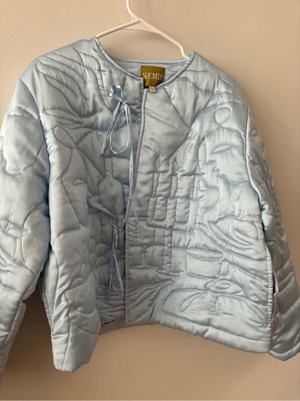 SAEMDI IRIS EMROIDERED SATIN JACKET SIZE SMALL - Picture 4 of 7